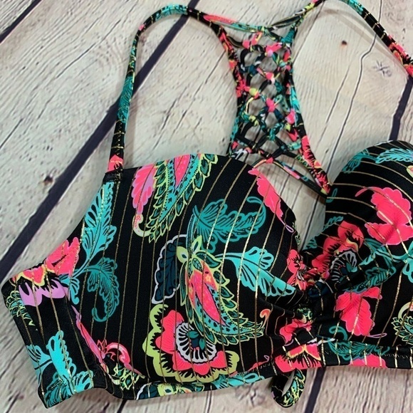 NWOT Shade & Shore Bikini Top 38B - Picture 5 of 15